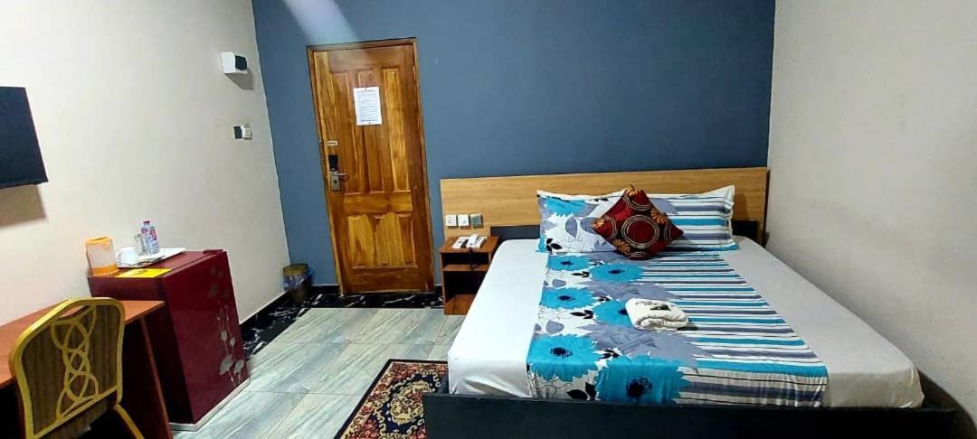 Kikis Court Resort Hohoe 외부 사진